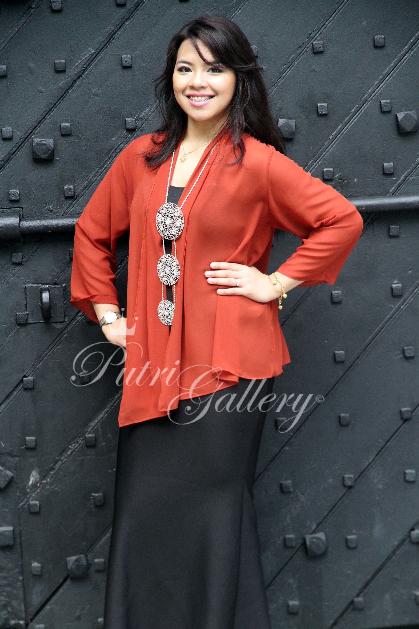 Basic Kebaya Red Bricks