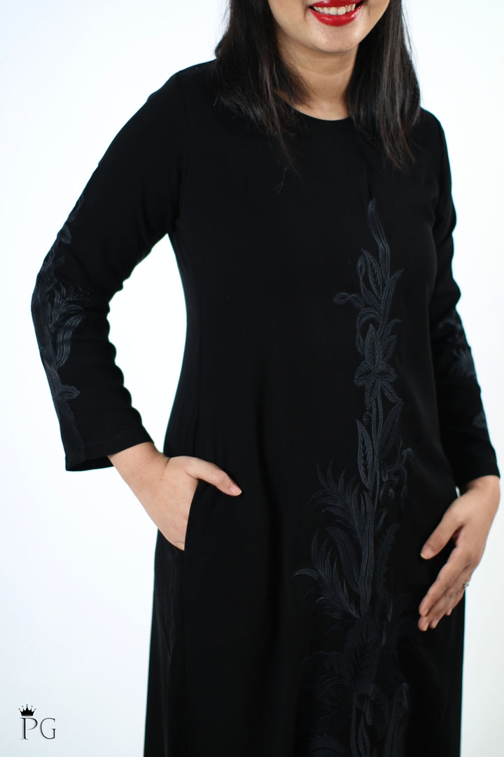 Aura Abaya