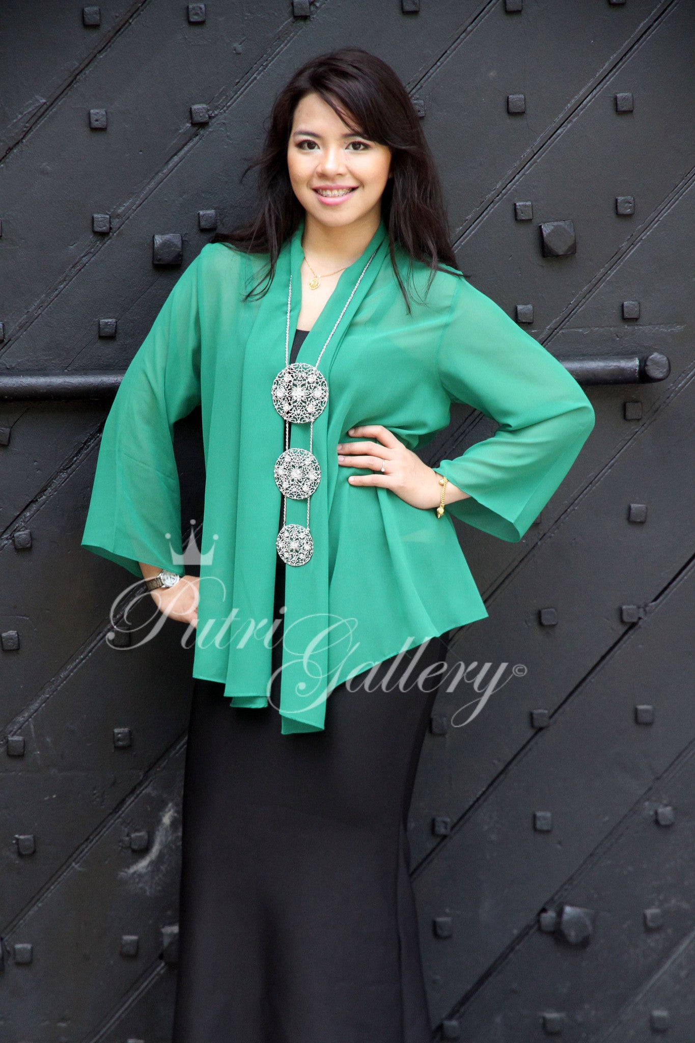 Basic Kebaya Leafy Green (Sprite Green)
