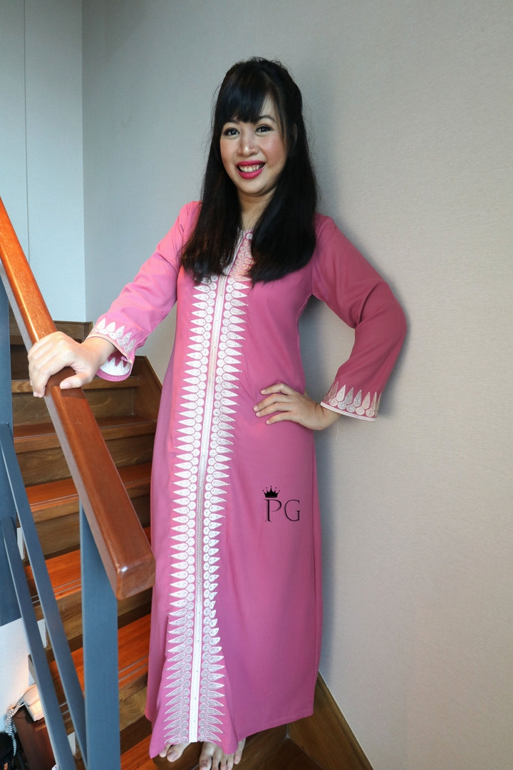 Zulaiha Abaya Pink Bandung