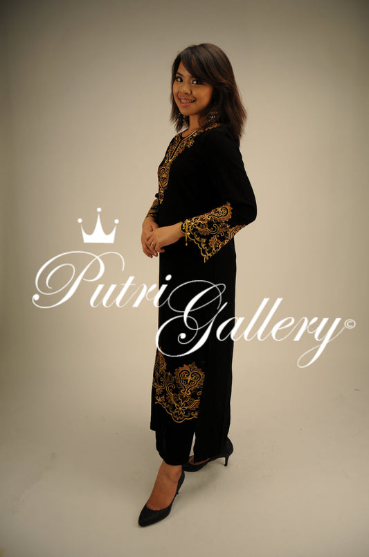 Putri Maya Abaya